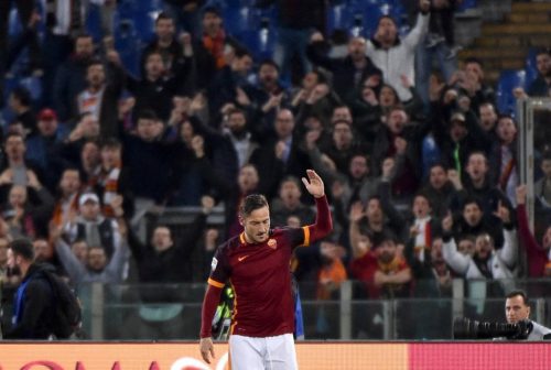 roma-torino-totti-gol esultanza