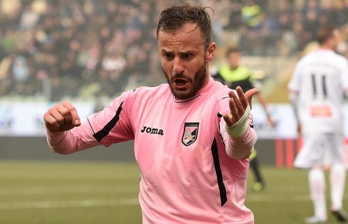 MODENA, ITALY - JANUARY 30: Alberto Gilardino of Palermo celebrates after scoring the opening goal during the Serie A match between Carpi FC and US Citta di Palermo at Alberto Braglia Stadium on January 30, 2016 in Modena, Italy. (Photo by Tullio M. Puglia/Getty Images)