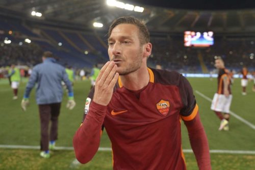 roma-torino-totti gol esultanza0