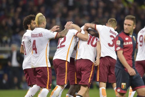 2genoa_roma_totti digne nainggolan el shaarawy gol esultanza