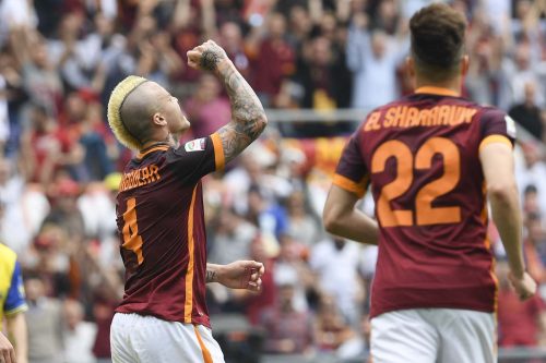 roma-chievo-nainggolan el shaarawy gol esultanza