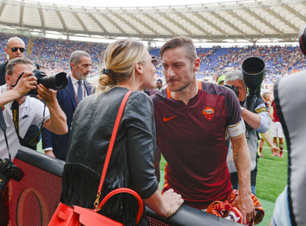 roma-chievo_totti ilary blasi