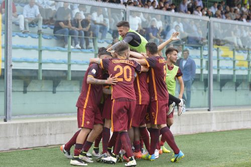 roma virtus entella primavera-machin gol esultanza squadra