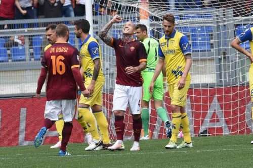 roma_chievo-nainggolan de rossi gol esultanza