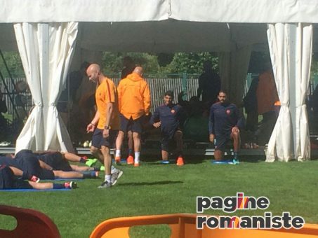 received_1069517516475612_wm