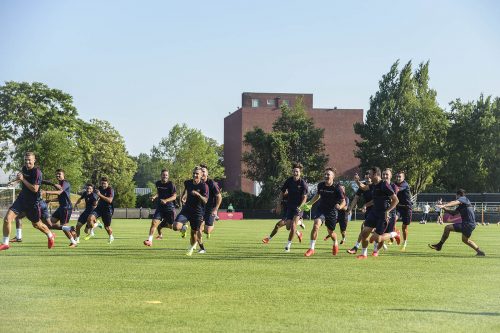 ALLEnamento-roma-boston-squadra0