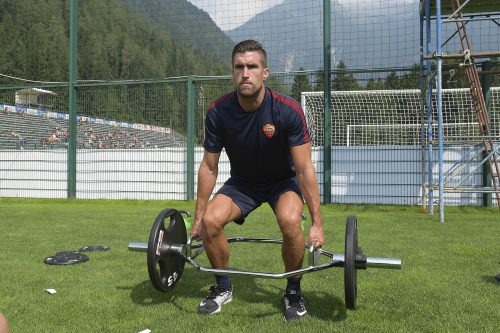 allenamento-roma-pinzolo-strootman