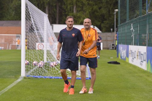 pinzolo-allenamento-roma-totti spalletti1