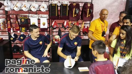 received_1094021933985765