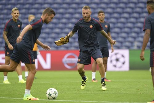 allenamento roma strootman de rossi