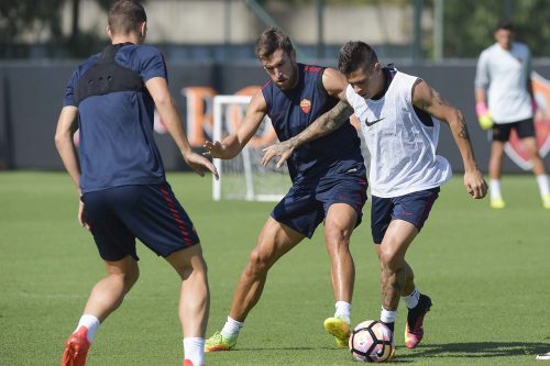 allenamento roma iturbe strootman
