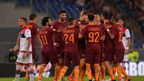roma-crotone__manolas-bruno-peres-salah-el-shaarawy-florenzi-strootman-fazio-dzeko-totti-gol-esultanza