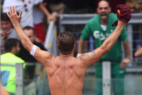roma-sampdoria_totti-gol-esultanza