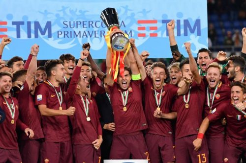 roma-inter-primavera-supercoppa-trofeo-esultanza-squadra