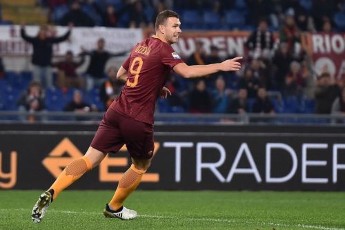 1roma_pescara_dzeko-gol-esultanza9