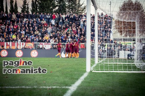 youth-league-primavera-roma-cork-city-gol-esultanza-tifosi