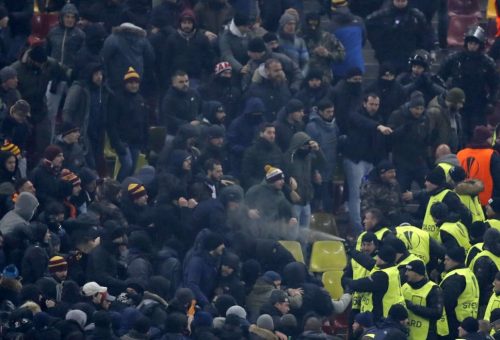astra-giurgiu-roma-tifosi-scontri-9