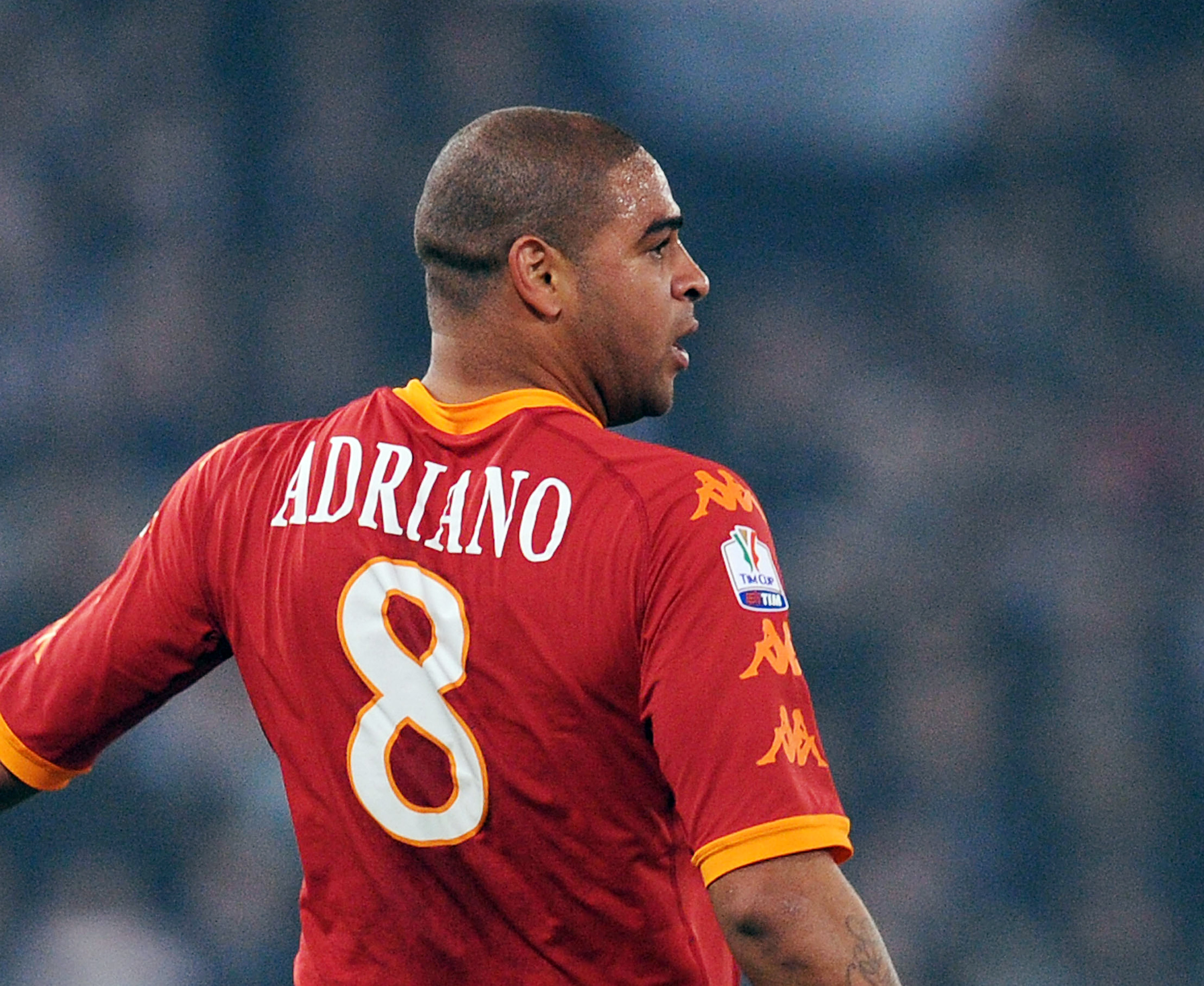 Adriano ricorda Roma: “Con Totti un onore. Wesley? Ha un grande futuro” – VIDEO