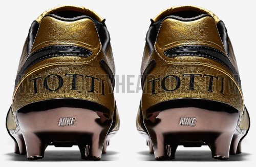 scarpini di totti
