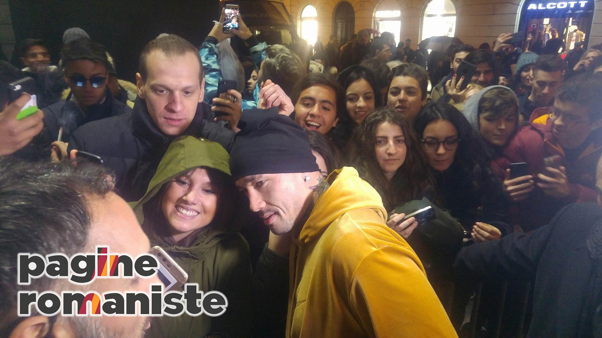 nike roma via del corso