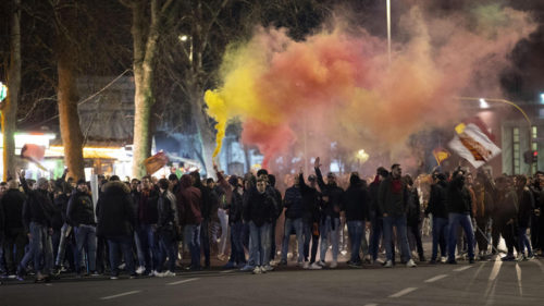 Derby Lazio Roma Sara Il Diablo Day Invasione Di Ultras E Allarme Scontri Pagine Romaniste