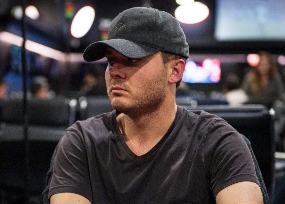 Roma-Milan, Ryan Friedkin all’Olimpico: sorrisi e selfie con i tifosi