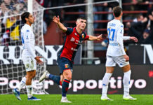 Sassuolo-Genoa 1-2: Ostigard regala i tre punti ai rossoblu. Fiorentina ultima