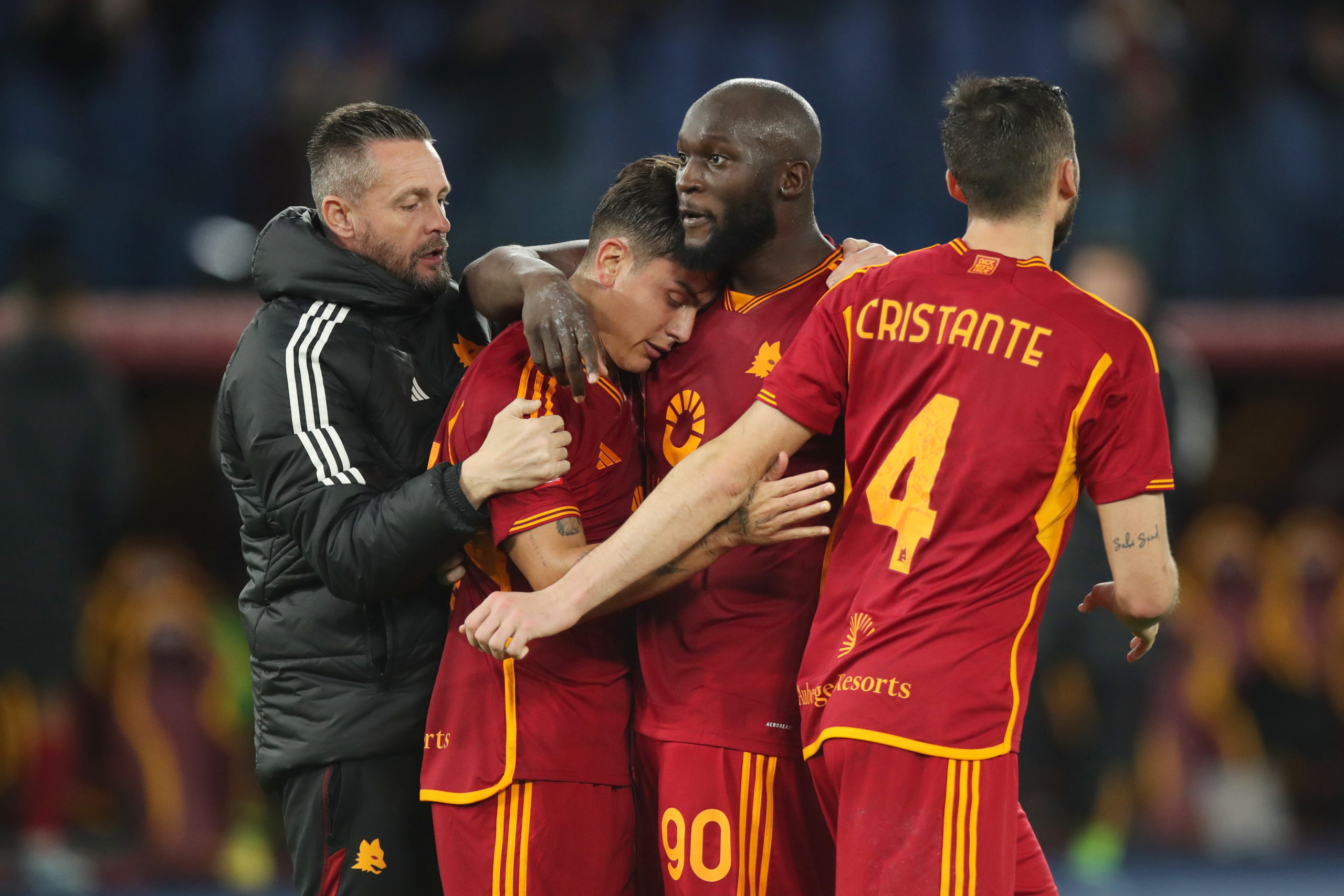 Roma-Cremonese 2-1. Dybala e Lukaku ribaltano la partita nella ripresa, ora la Lazio ai quarti