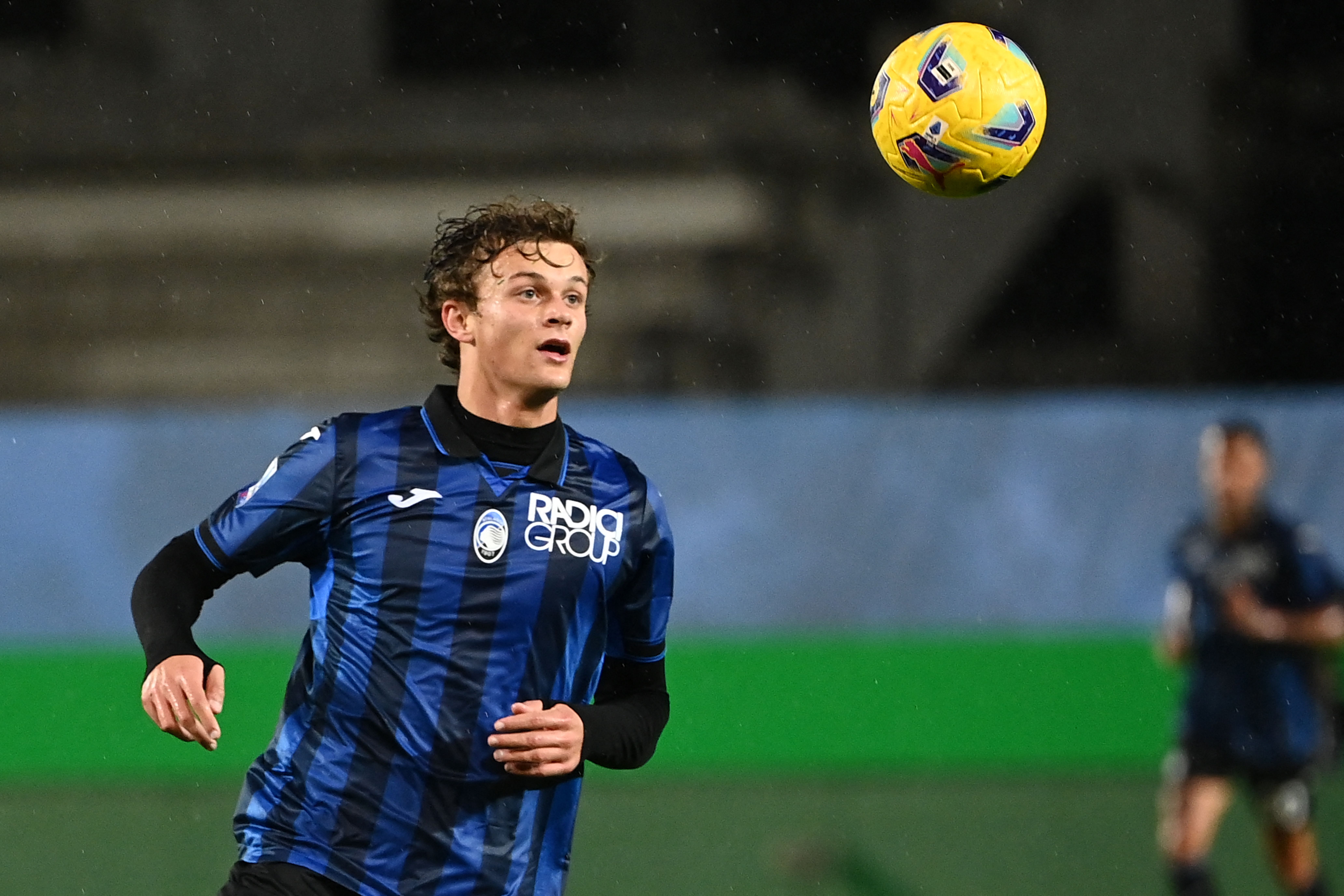 Atalanta-Roma, Scalvini: “Abbiamo giocato molto bene e la cosa più importante è la vittoria. Zalewski era il primo a cantare i cori”