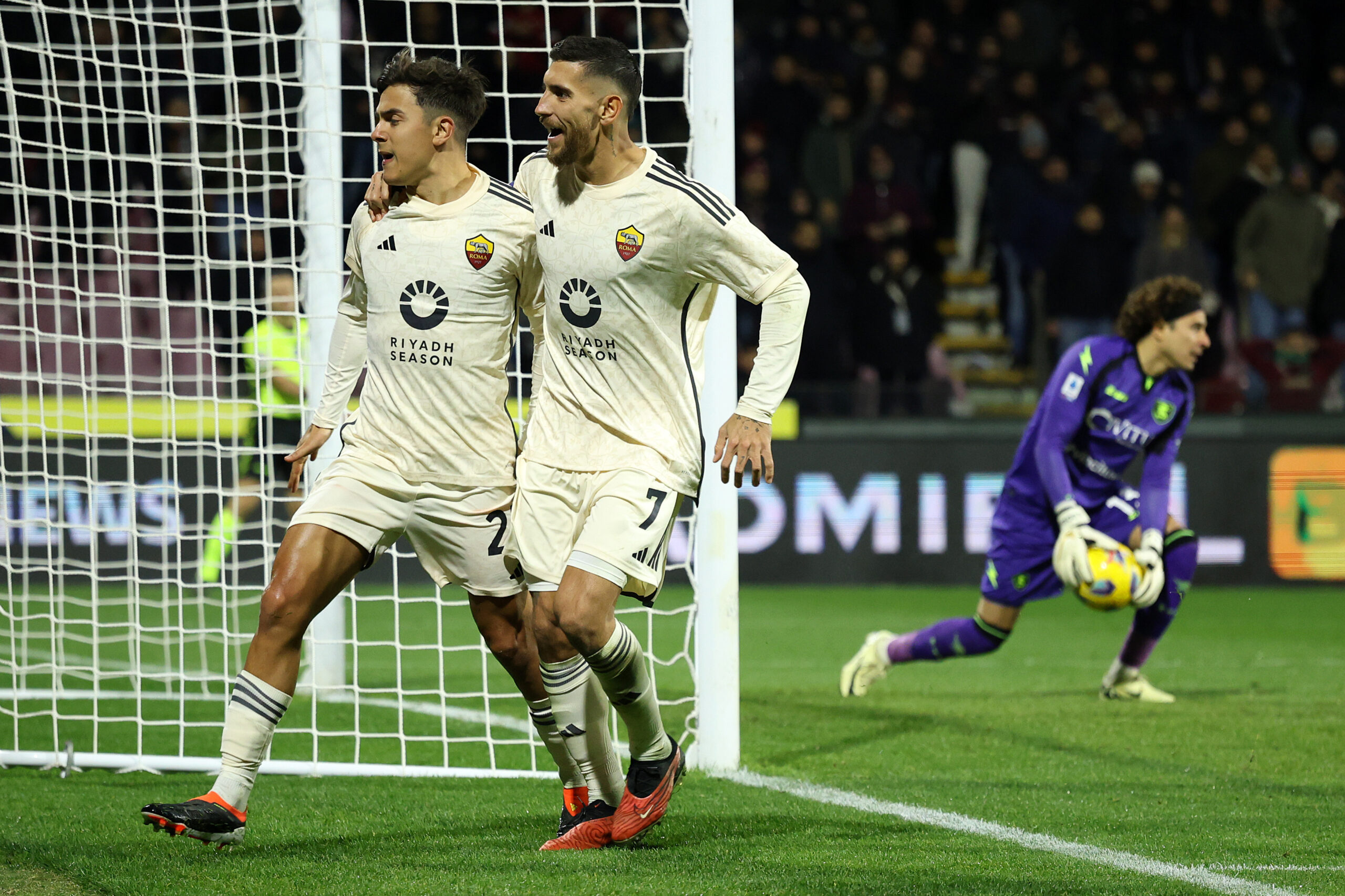 De Rossi vede la Champions: Dybala e Pellegrini lanciano la Roma