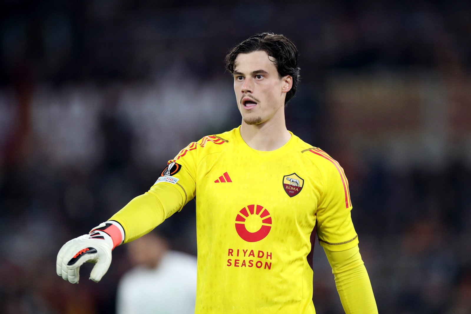 Svilar al rinnovo: la Roma lo blinda. Sarà lui il portiere del centenario nel ’27