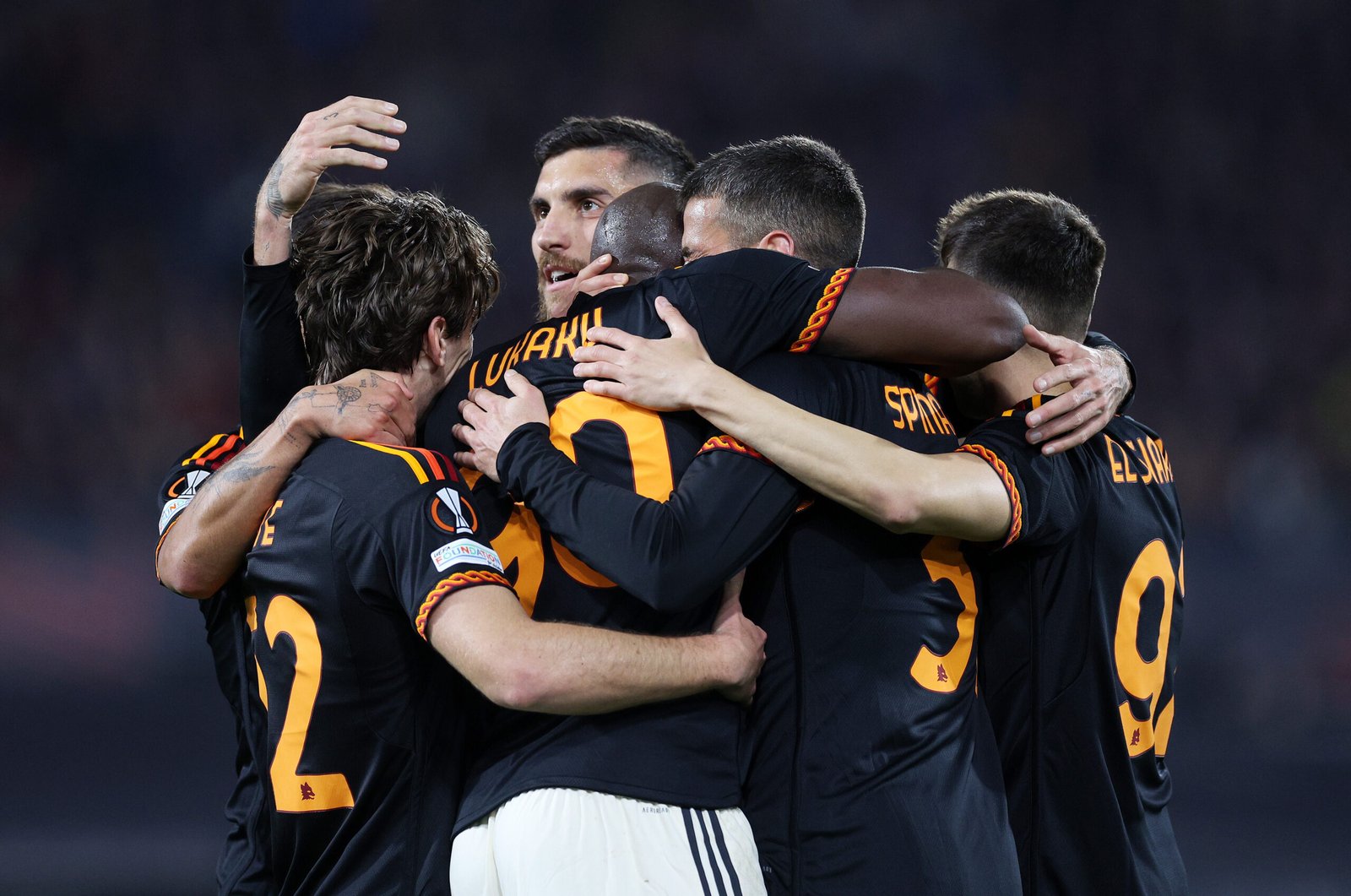 Meno male che esiste il Feyenoord, perché a Trigoria non c’è più nessuno