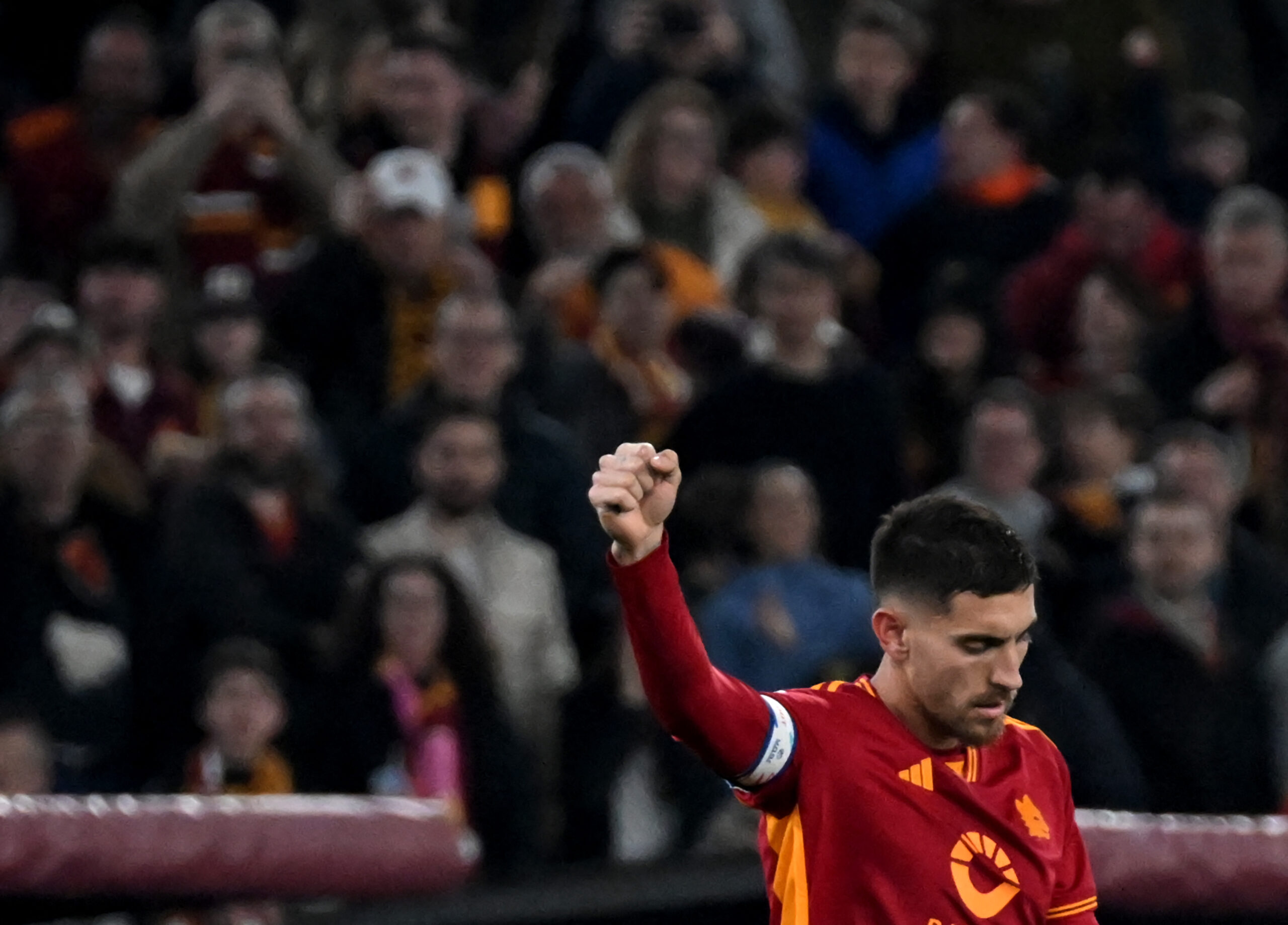 C’è Pellegrini al centro