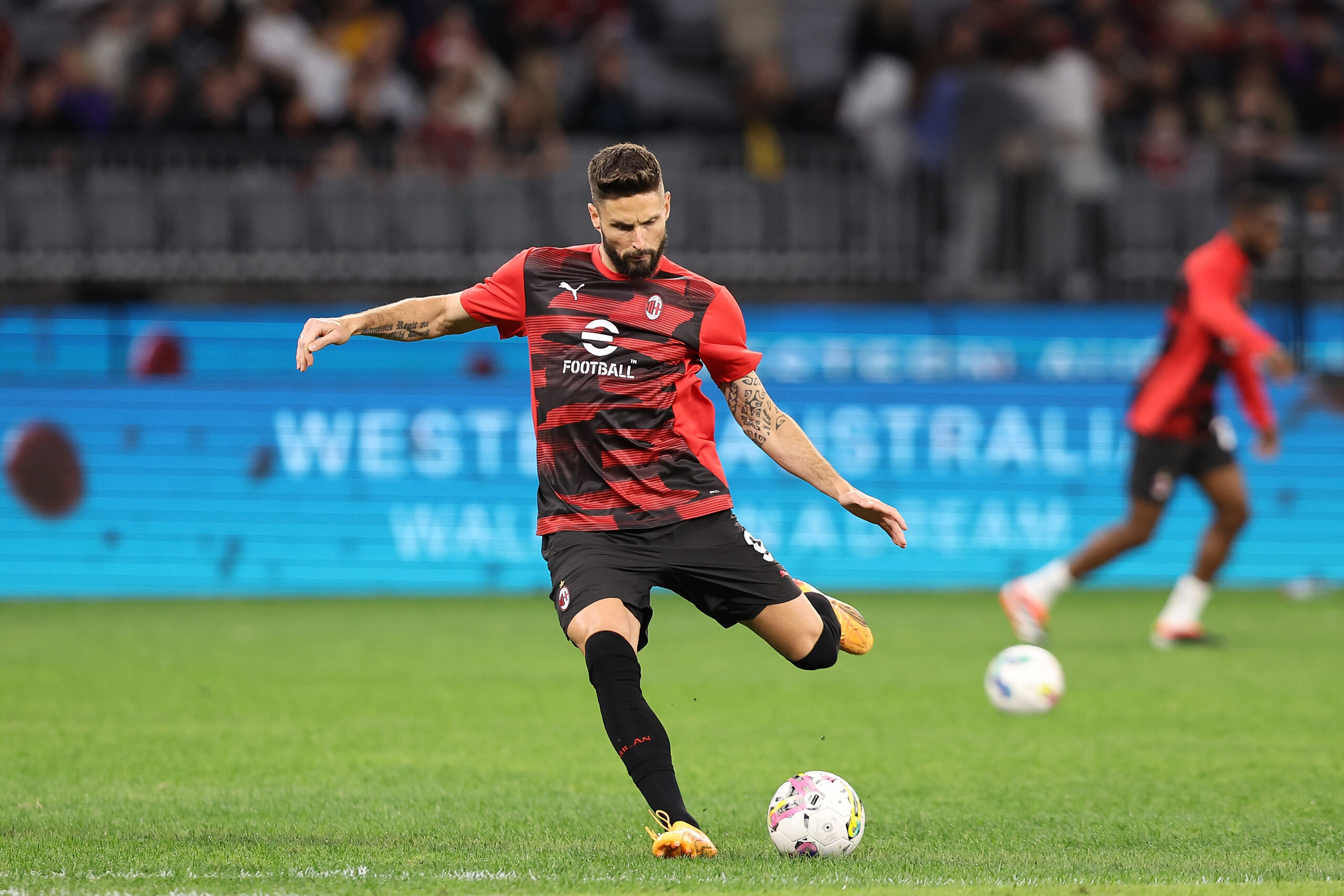 Giroud sulla strada della Roma di Gasperini. Alta tensione ultrà contro il Lille