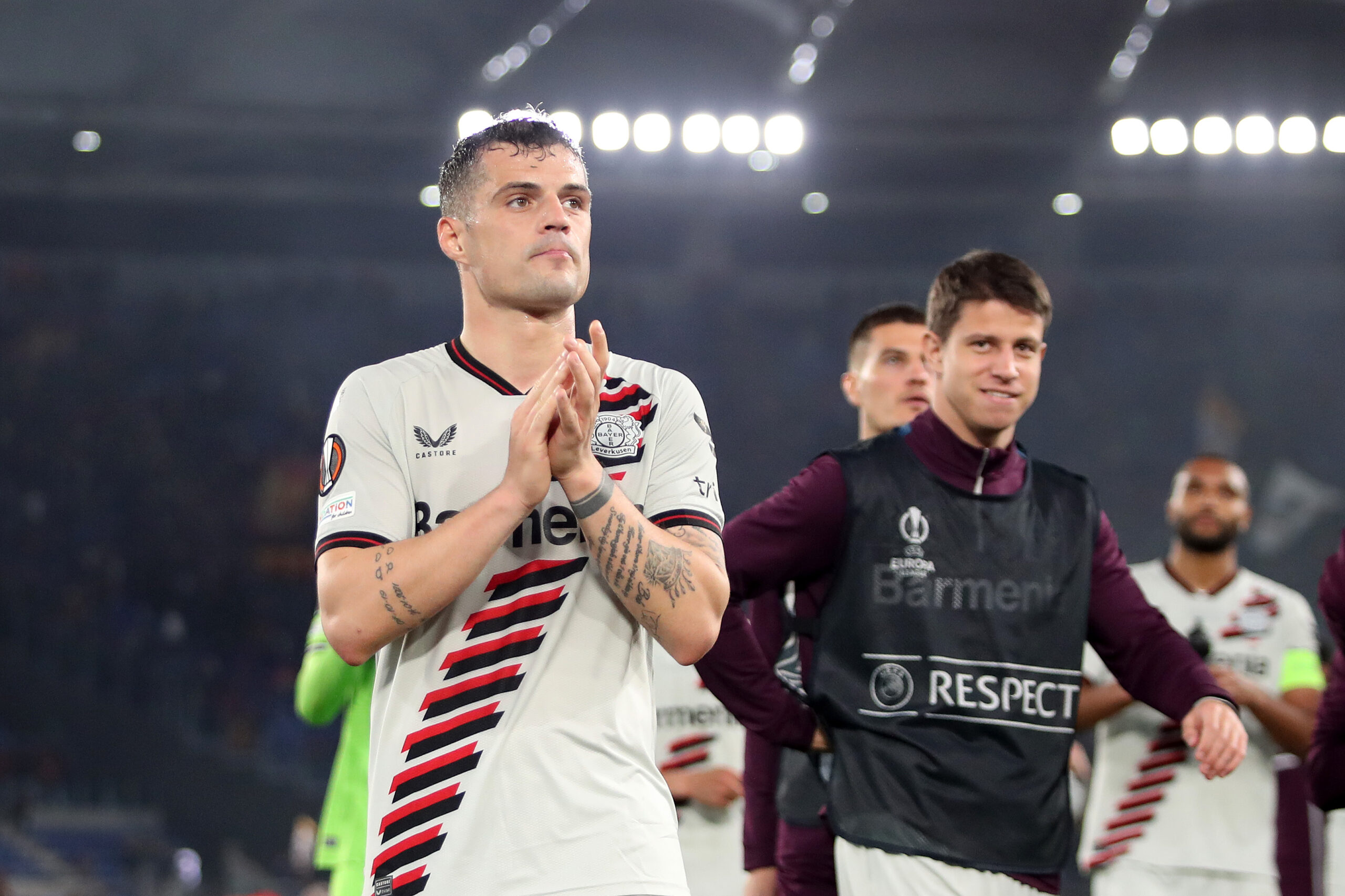 Il Bayer Leverkusen carica la sua squadra: “Crediamo in voi, realizzate il sogno” – FOTO