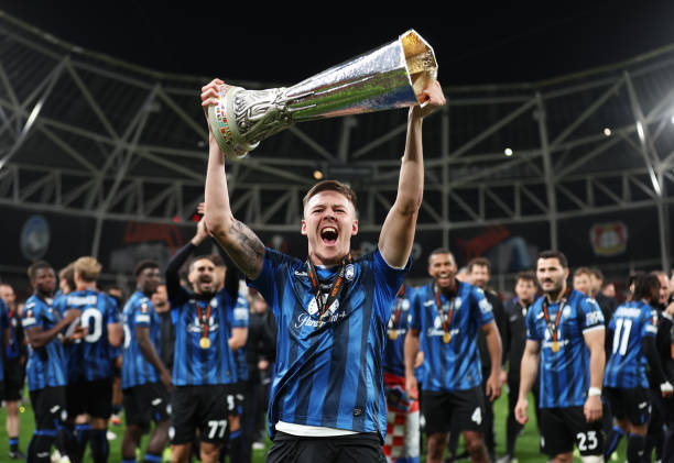 Mercato, Bologna e Genoa nella corsa per Holm. Emiliani in vantaggio anche sulla Roma