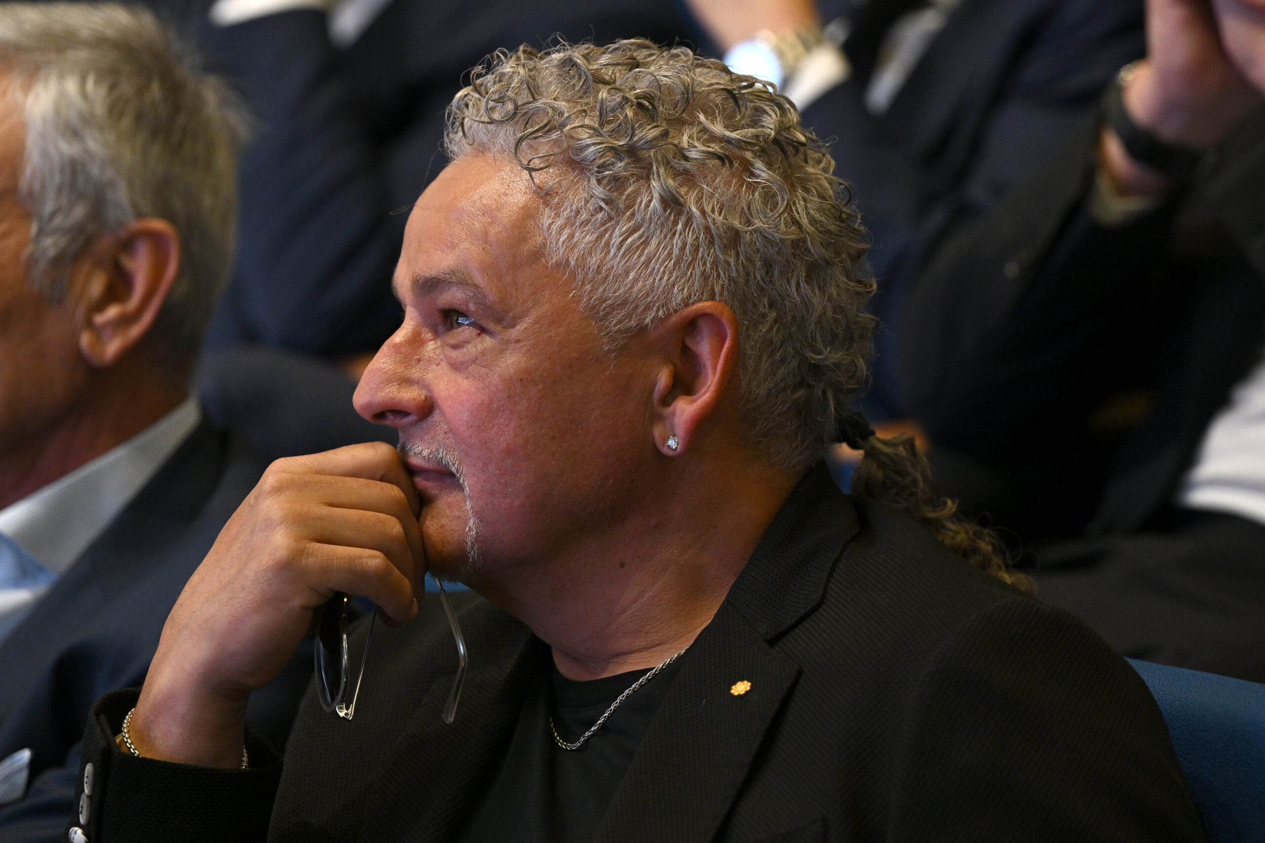Baggio picchiato e rapinato nella sua villa durante Spagna-Italia