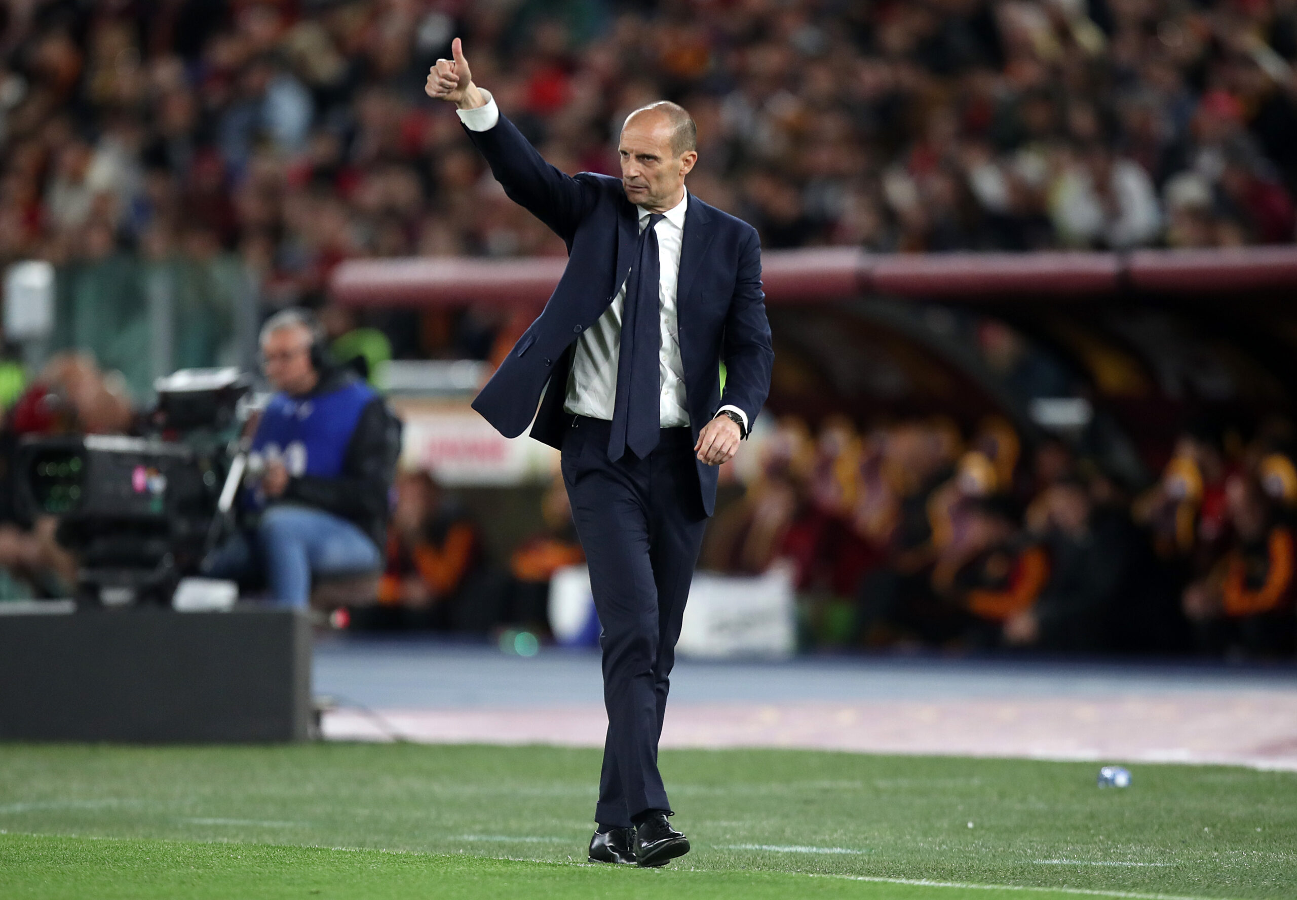 Roma, caccia al nuovo allenatore: contatti con Allegri, Pioli sullo sfondo