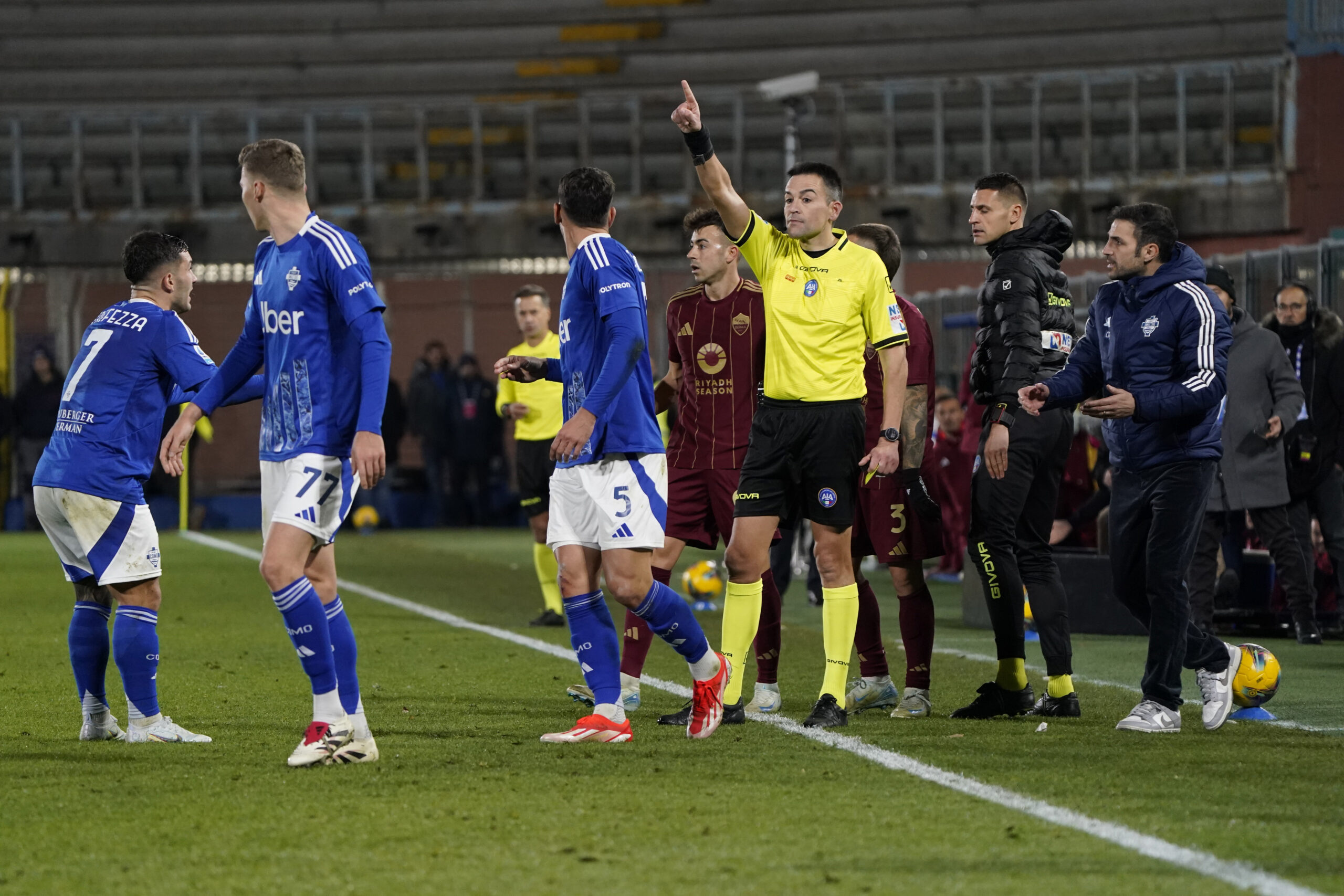 Como-Roma 2-0: i giallorossi perdono ancora fuori casa. In gol Gabrielloni e Nico Paz nel finale