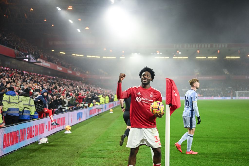 Mercato, per la fascia destra si valuta anche Ola-Aina: l’ex Torino è in scadenza con il Nottingham Forrest