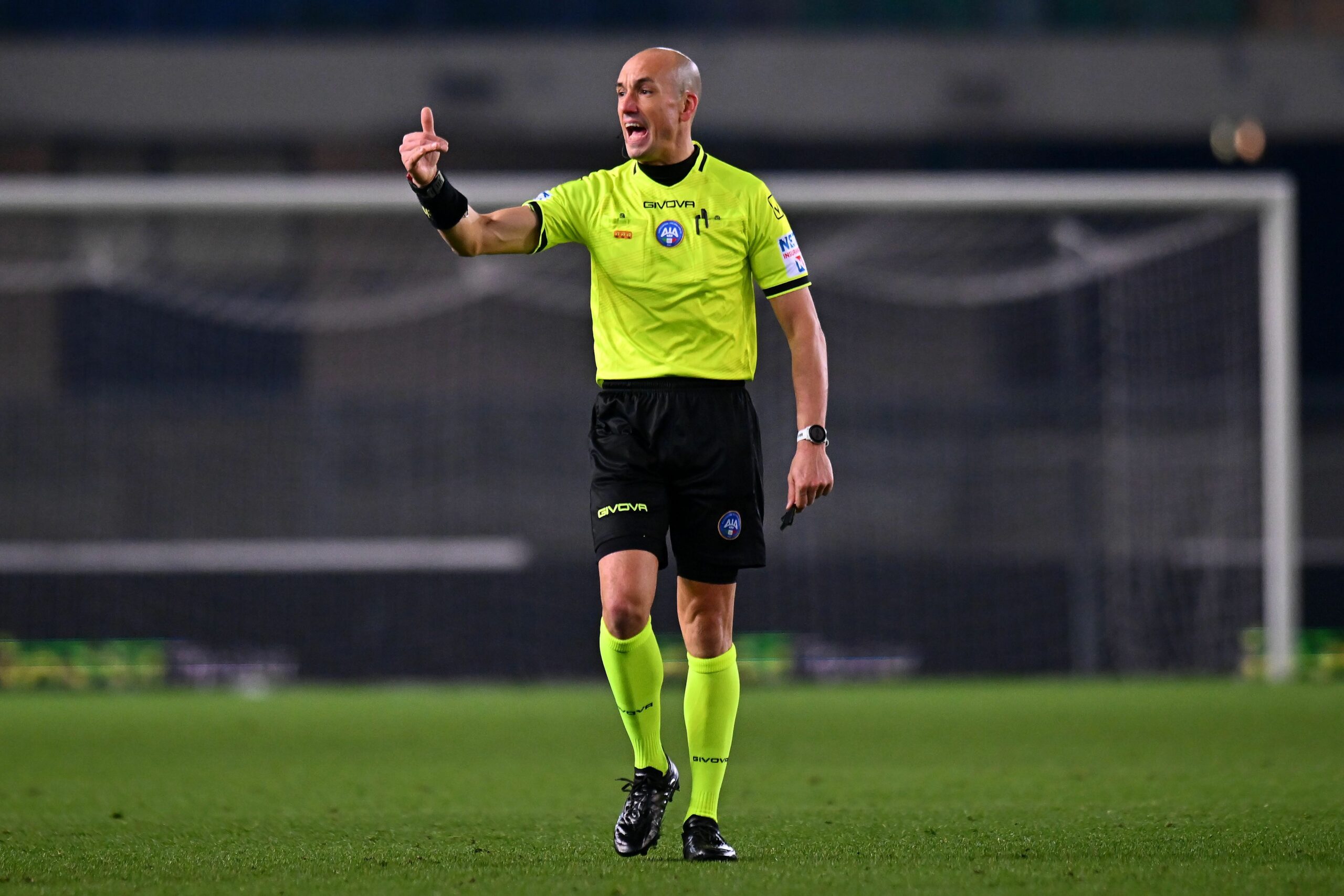 Inter-Roma, sarà Fabbri l’arbitro del match: al VAR Di Bello