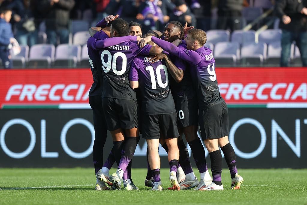Serie A, Fiorentina vince 2-1 contro il Genoa: Kean e Gudmunsonn decidono la sfida
