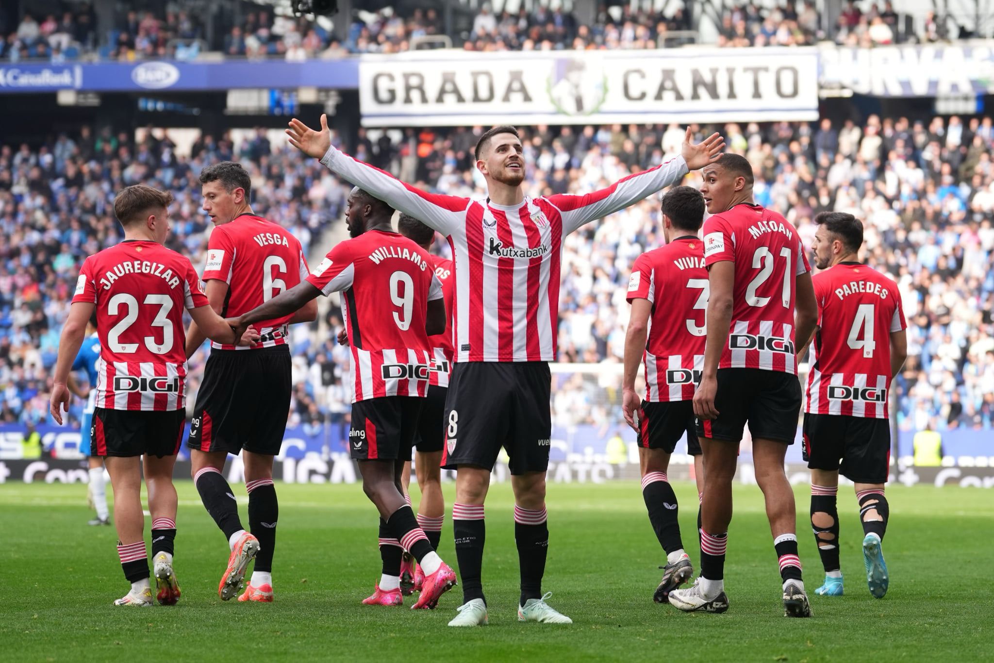 Athletic Bilbao, messaggio alla Roma: 7-1 al Valladolid, doppietta per Nico Williams