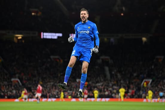 Bodo, spunta sui social uno scatto con la maglia della Roma del portiere Haikin – FOTO