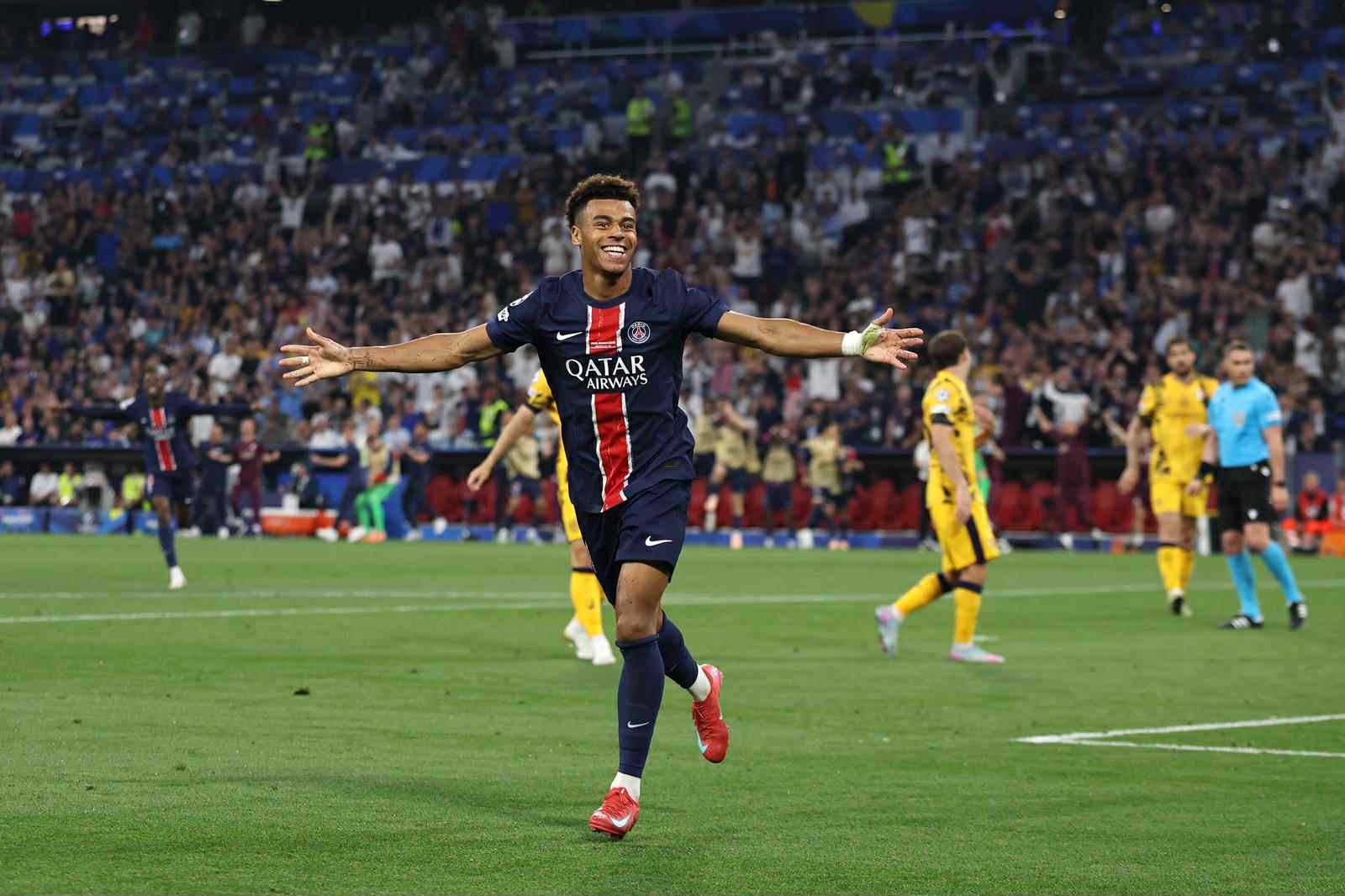 Il PSG di Luis Enrique nella storia: 5-0 all’Inter e prima Champions