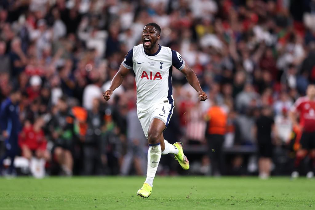 Roma, te lo ricordi Danso? Dalle visite mediche non passate a vincere l’Europa League