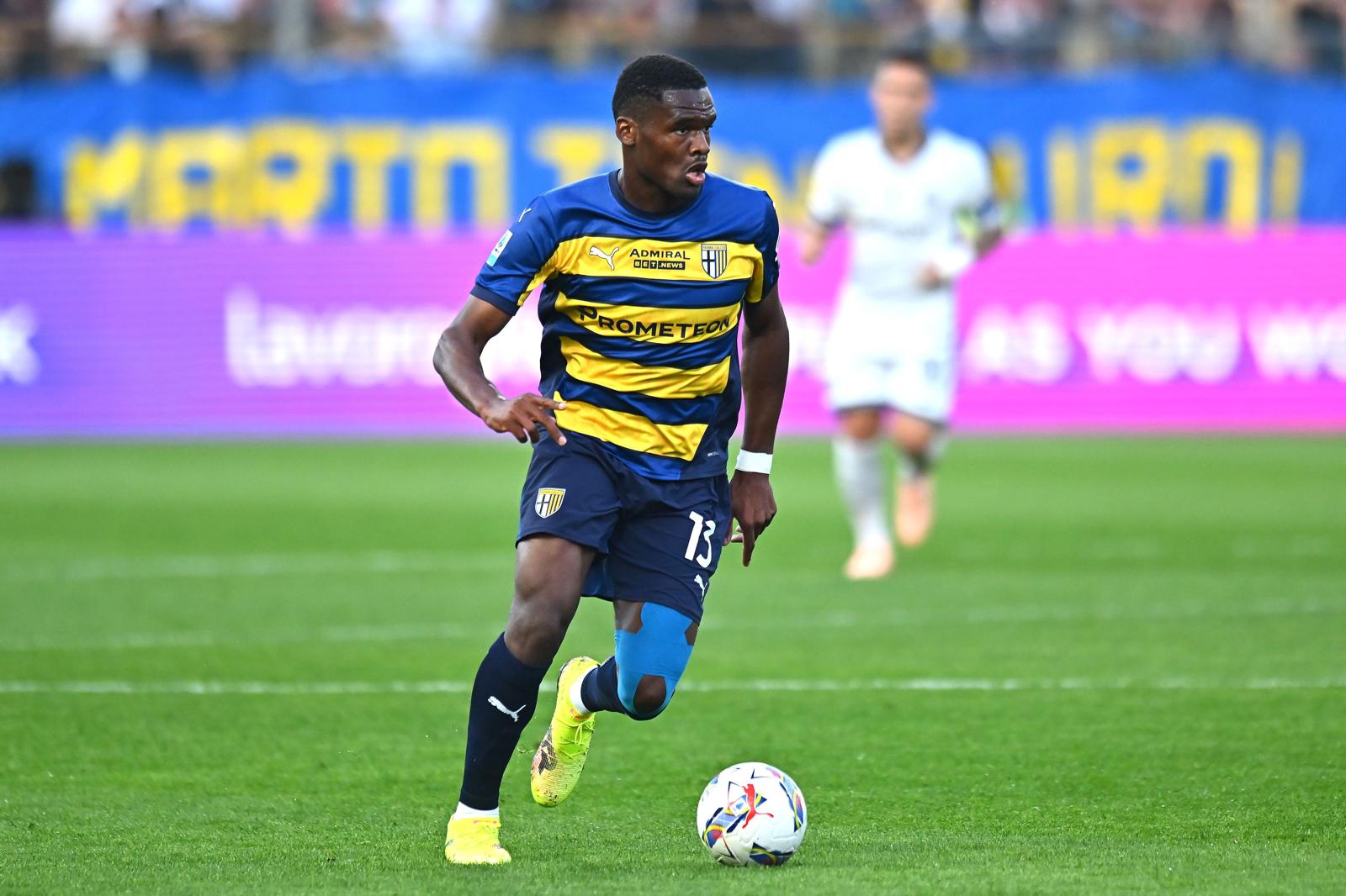 Roma, occhi su Bonny del Parma: duello con l’Inter per l’attaccante alla Zapata