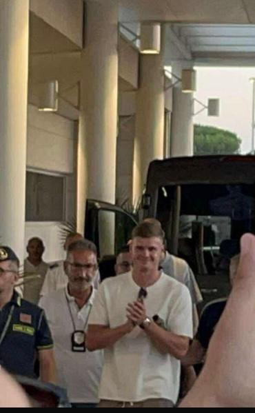 Ferguson è ufficiale: sarà il nuovo numero 11 della Roma – VIDEO