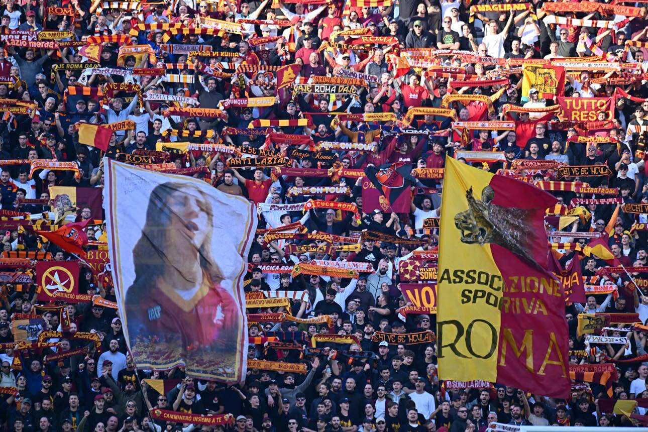 Roma-Parma, ultimi biglietti disponibili: l’Olimpico pronto a colorarsi di giallorosso