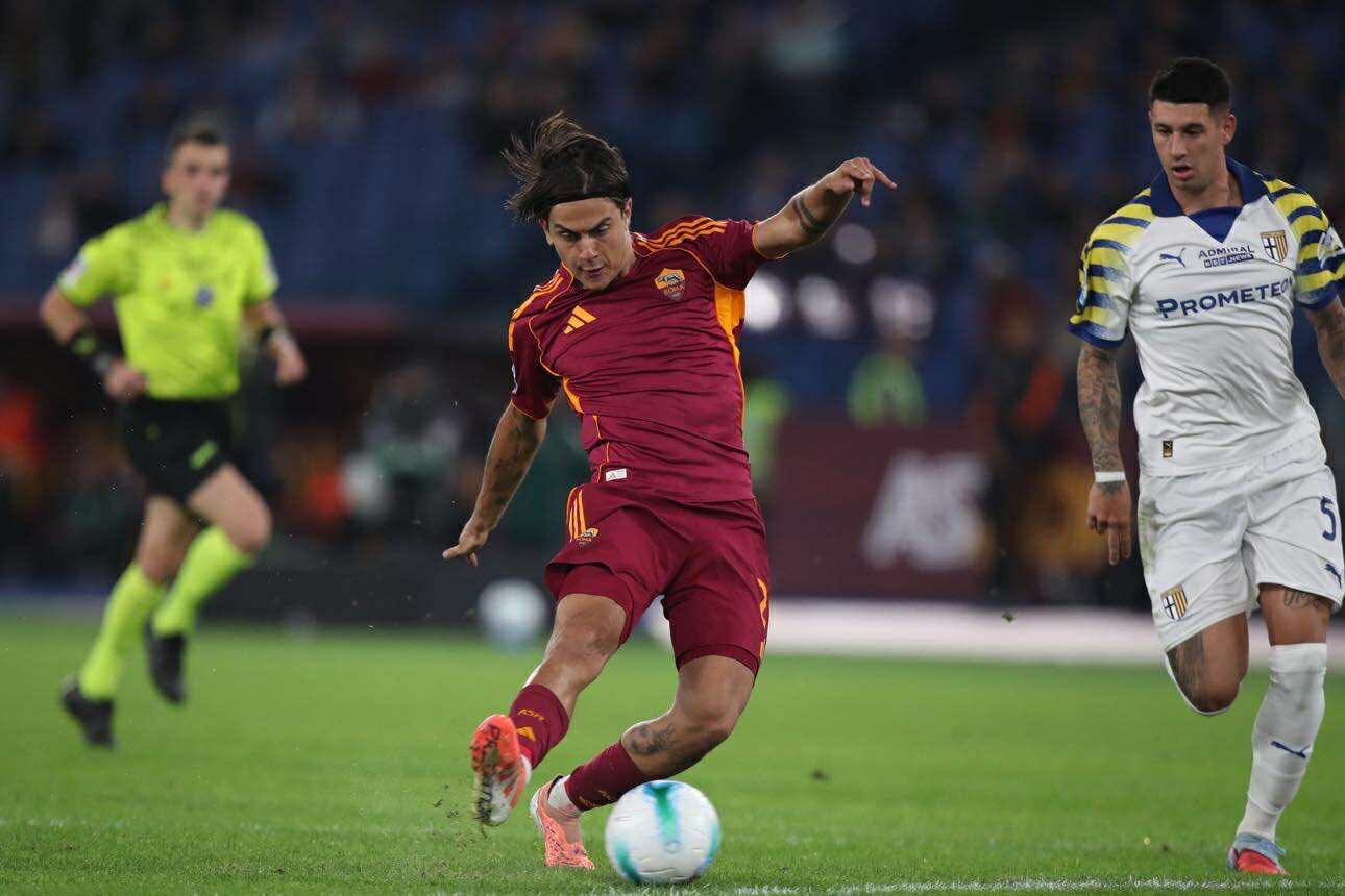 Dybala, niente operazione: la smentita dell’intervento al ginocchio